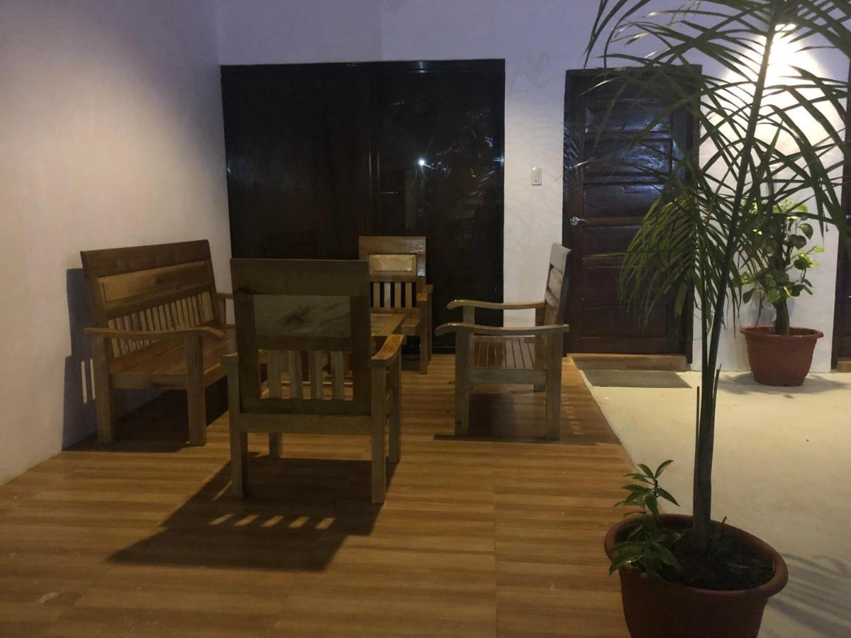 Alesseo Hostel Tiniguiban ภายนอก รูปภาพ