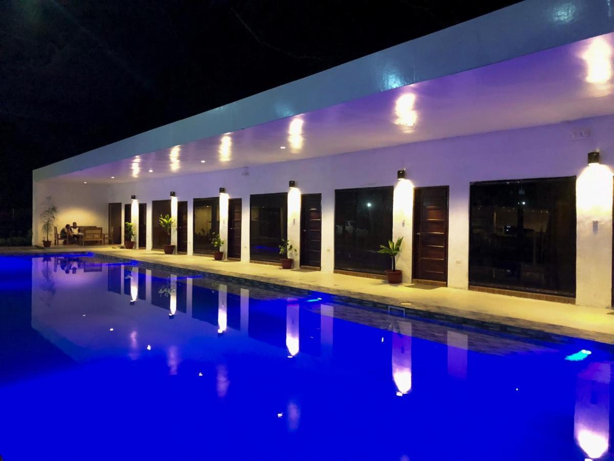 Alesseo Hostel Tiniguiban ภายนอก รูปภาพ