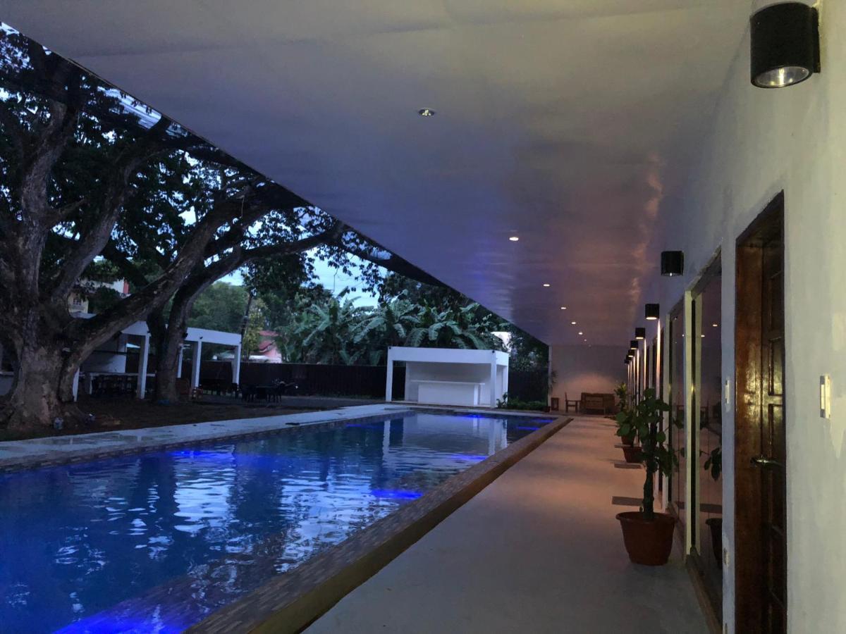 Alesseo Hostel Tiniguiban ภายนอก รูปภาพ