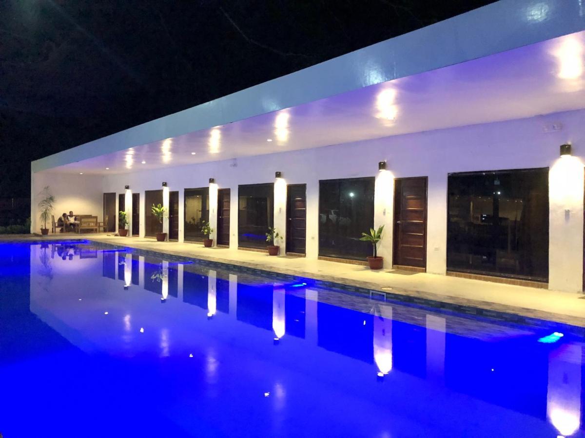 Alesseo Hostel Tiniguiban ภายนอก รูปภาพ