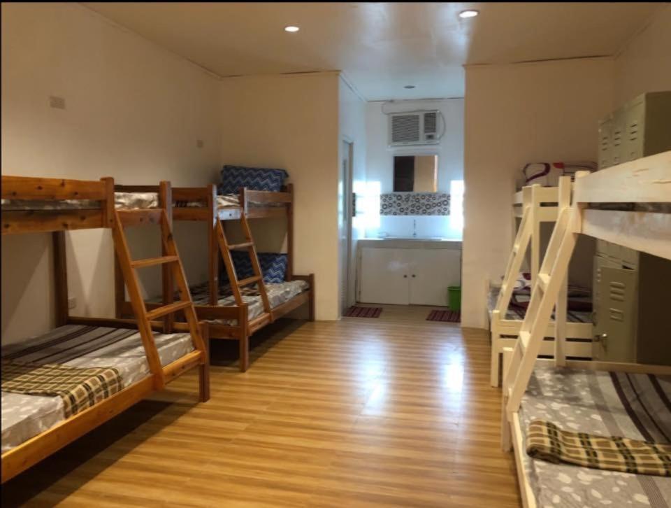 Alesseo Hostel Tiniguiban ภายนอก รูปภาพ